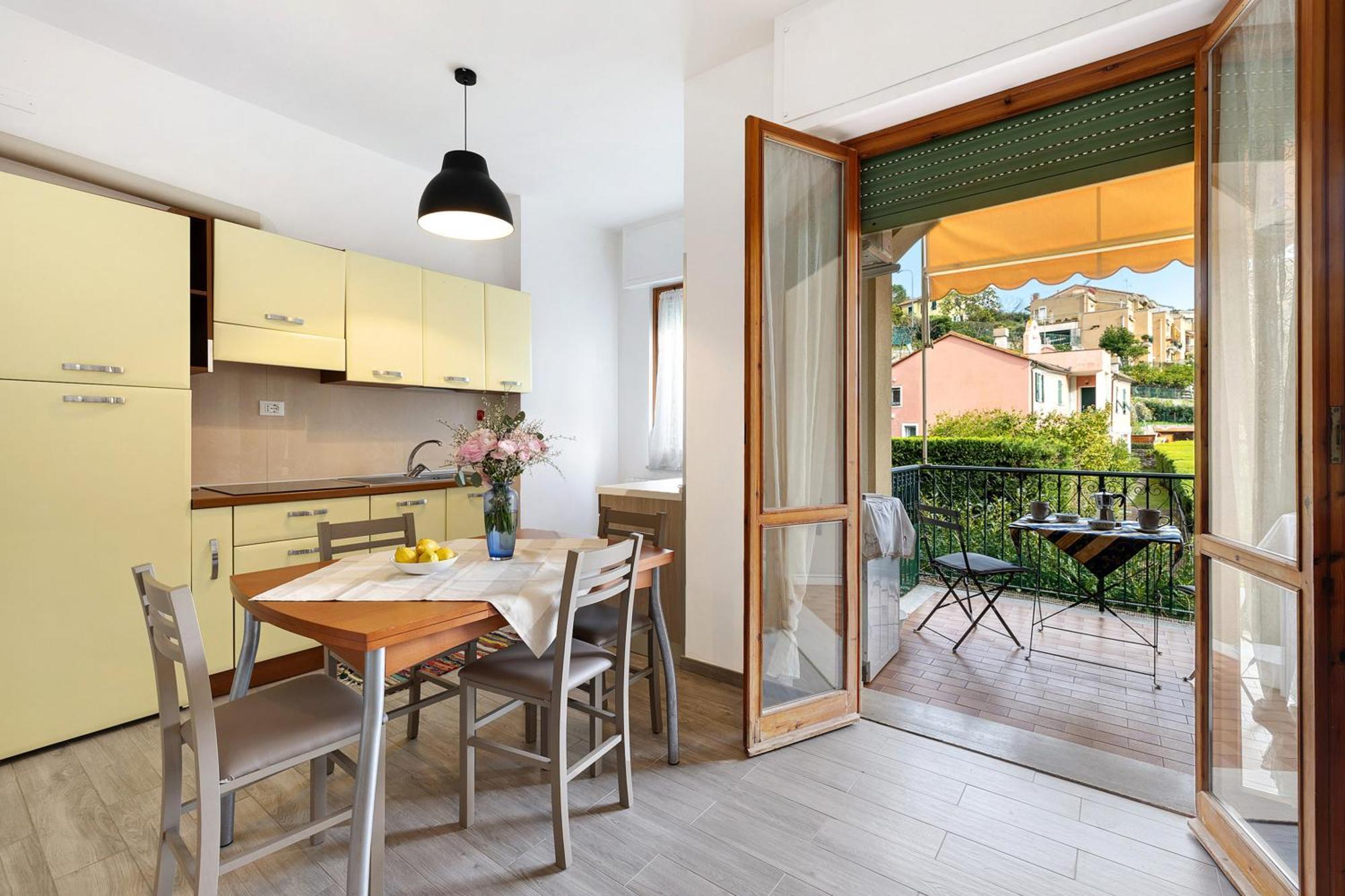 Bilocale Sul Borgo Apartment Finale Ligure Exterior photo